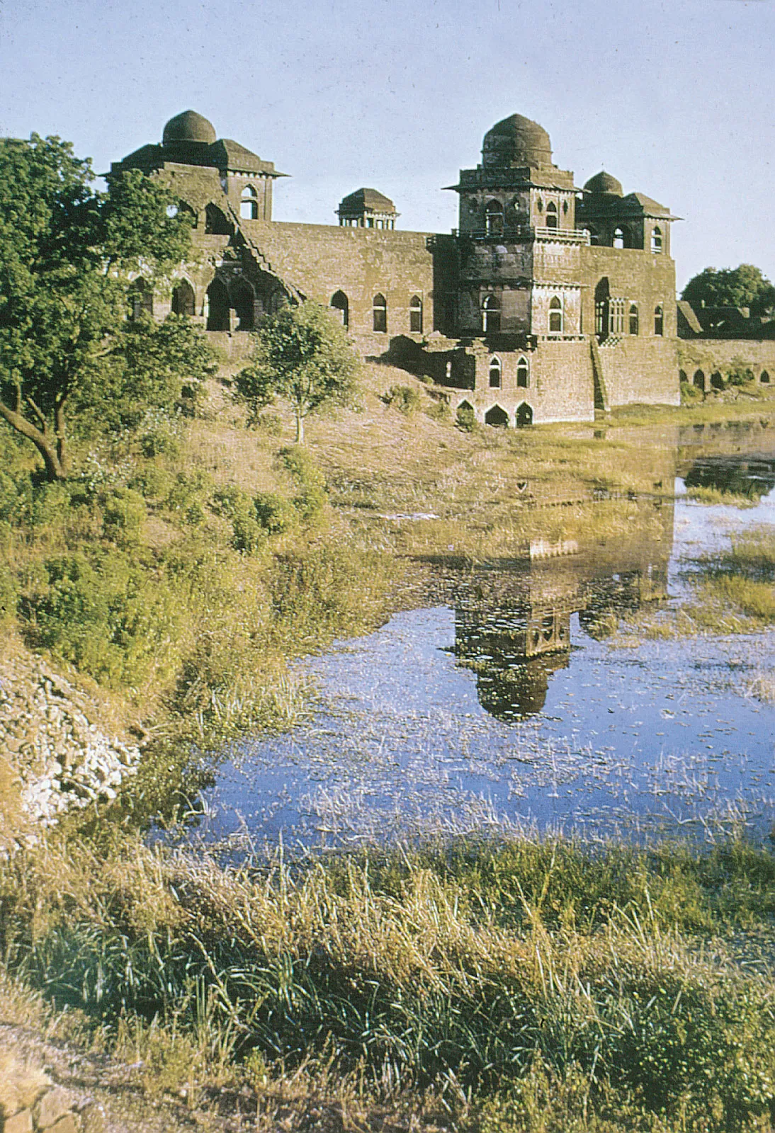 jahaz mahal mandu madhya pradesh india